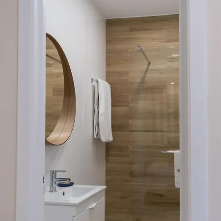 Апартаменти Amazing Sea View