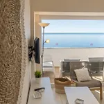 Amazing Sea View דירה *